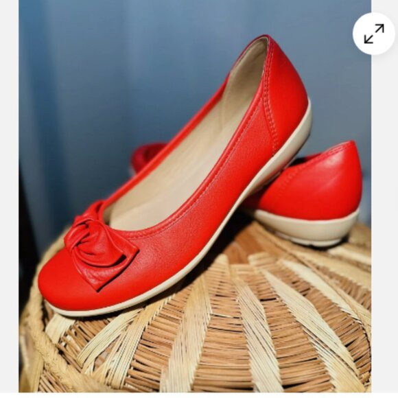 Hotter Womens JEWEL Ballerina Flats Sz 7 US 5 UK Red Bow Leather Comfort - Picture 1 of 7